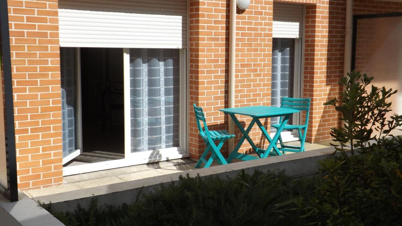 Appartement T2 ,Parking Prive,Terrasse, 10 Mns A Pieds De La Cite Corsaire Et Ses Plages Saint-Malo Dış mekan fotoğraf